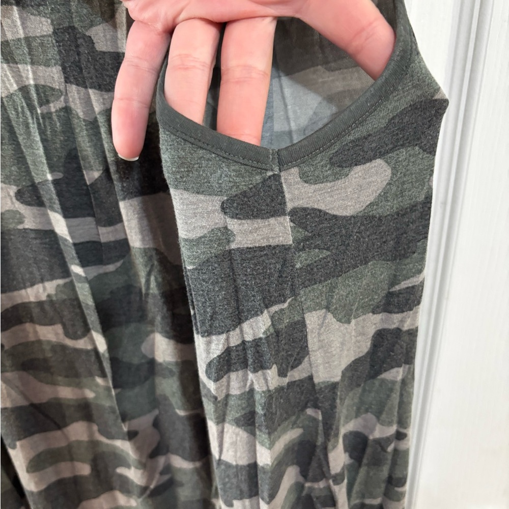 Little Sleepies Green Camouflage Sleeveless Bamboo Sleep Dress Size Medium - Picture 3 of 5